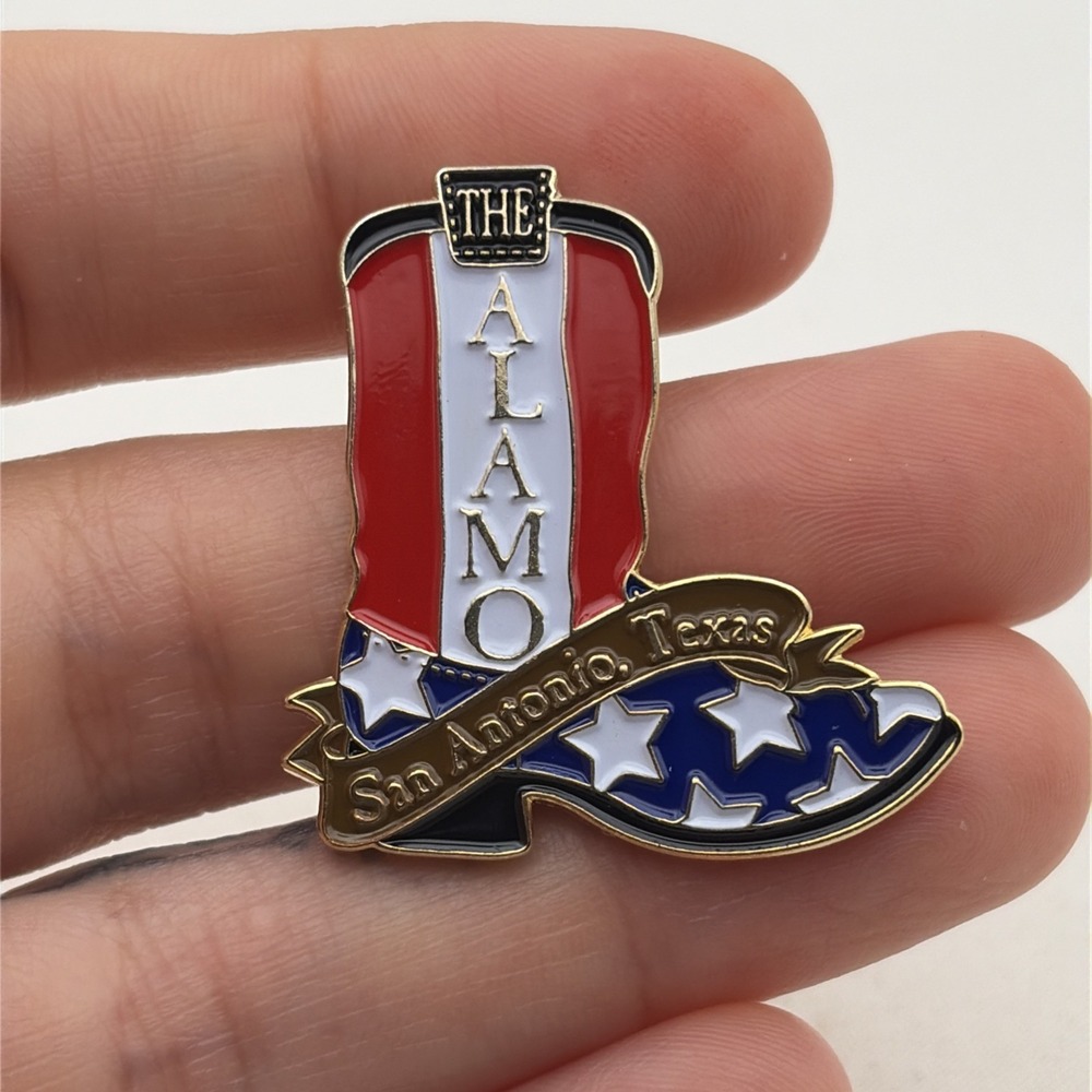 The Alamo San Antonio Texas USA Flag Cowboy Boot Lapel Hat Pin